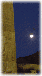 エジプトの満月　kayoko撮影